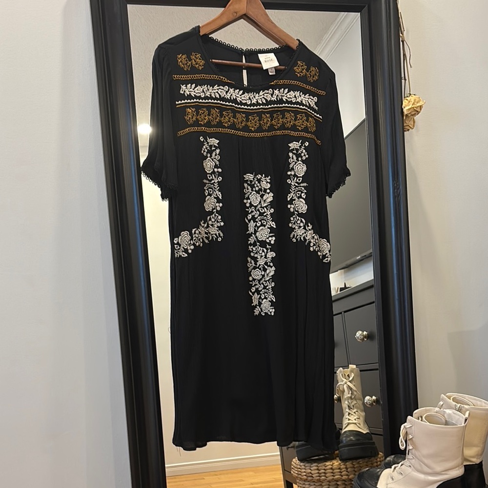 Black Dress with White and Gold Embroidery